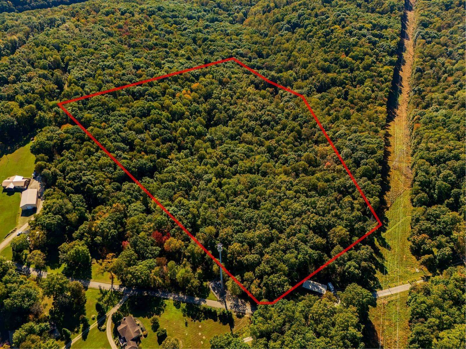 20 Acres of Recreational & Residential Land for Sale in Newark, Ohio