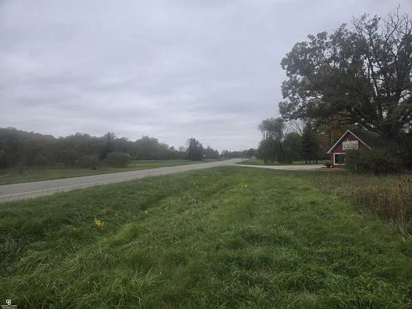 1 Acre of Commercial Land for Sale in Capac, Michigan