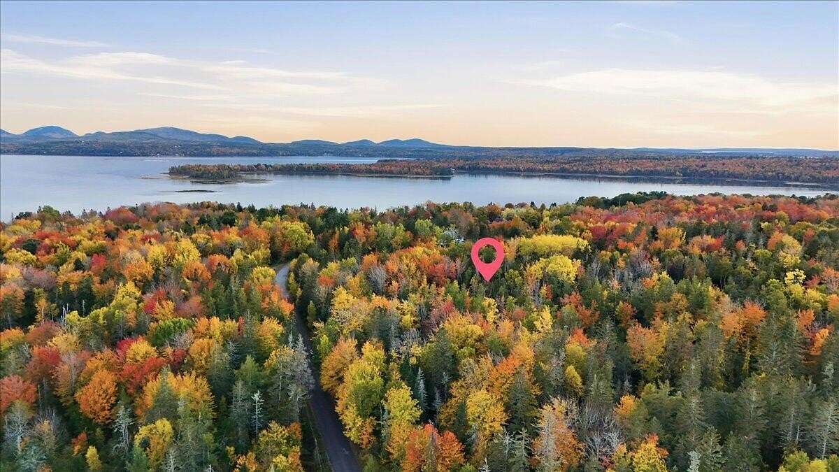 34 Acres of Recreational & Residential Land for Sale in Lamoine Town, Maine