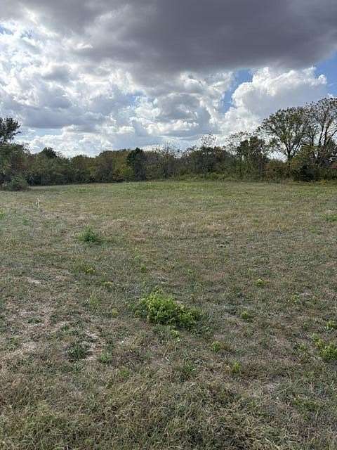 8 Acres of Residential Land for Sale in Marionville, Missouri