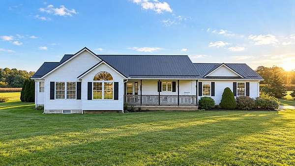 2.12 Acres of Land with Home for Sale in Mansfield, Ohio