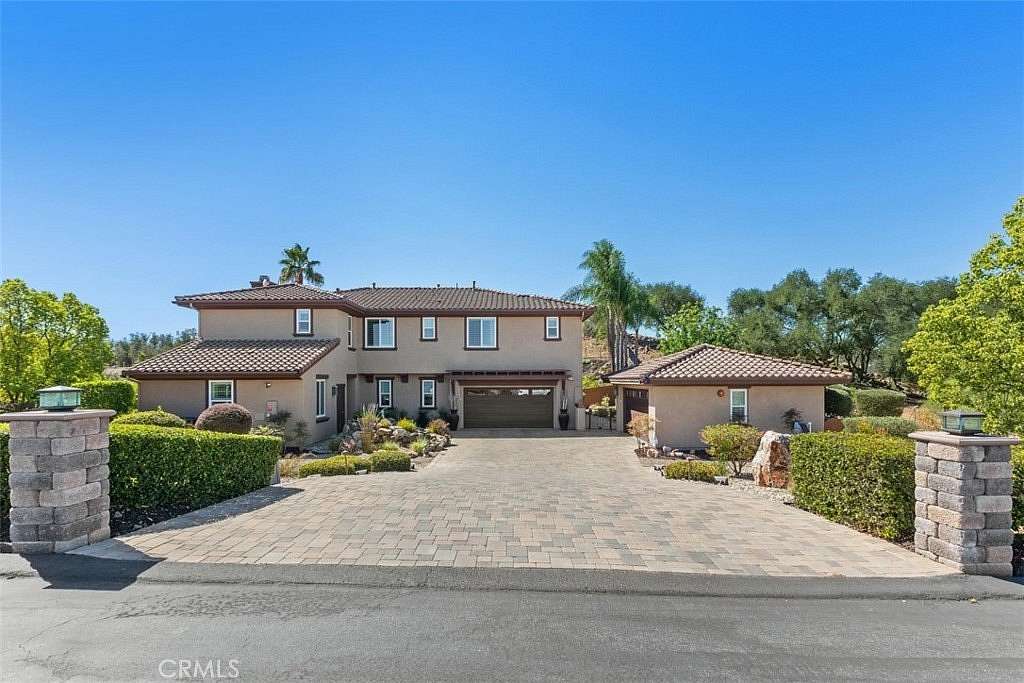 2.39 Acres of Land with Home for Sale in Valley Center, California