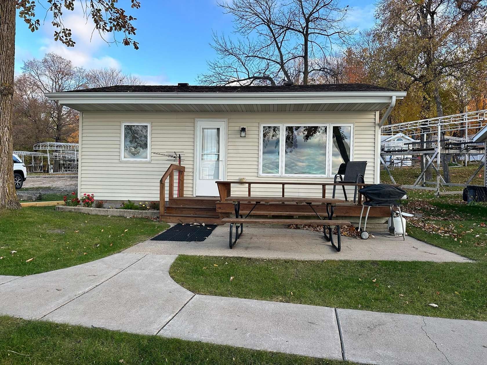 7.3 Acres of Land with Home for Sale in Miltona, Minnesota