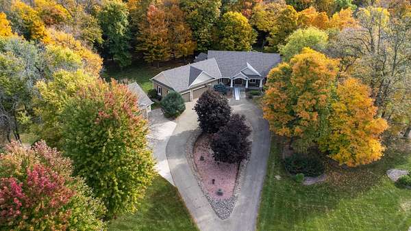 4 Acres of Land with Home for Sale in Delano, Minnesota