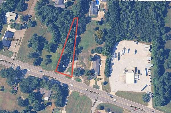 0.7 Acres of Commercial Land for Sale in Tupelo, Mississippi