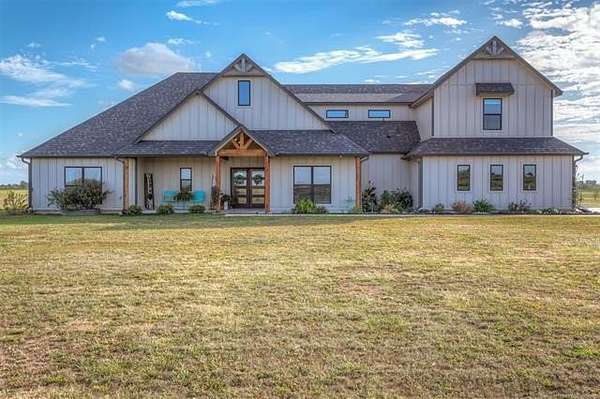 10 Acres of Land with Home for Sale in Wagoner, Oklahoma