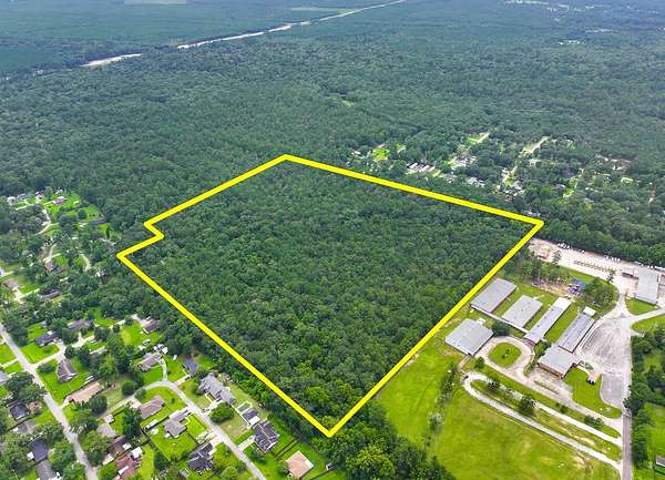 36 Acres of Recreational & Residential Land for Sale in Kountze, Texas