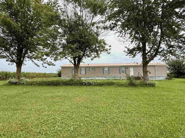 1.5 Acres of Land with Home for Sale in Pierceton, Indiana