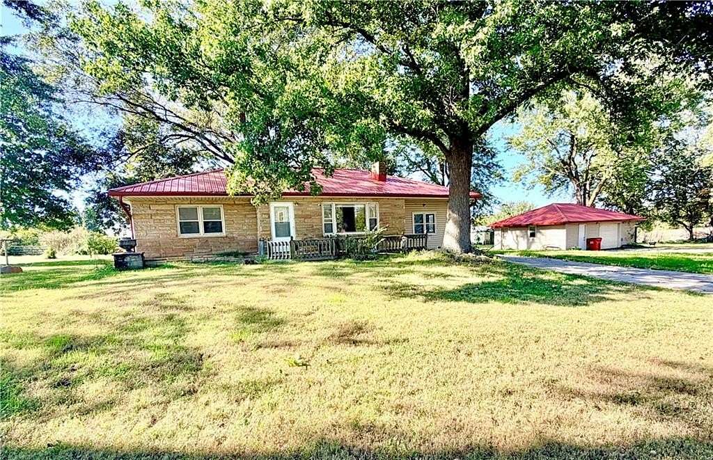 4.65 Acres of Land with Home for Sale in Sibley, Missouri
