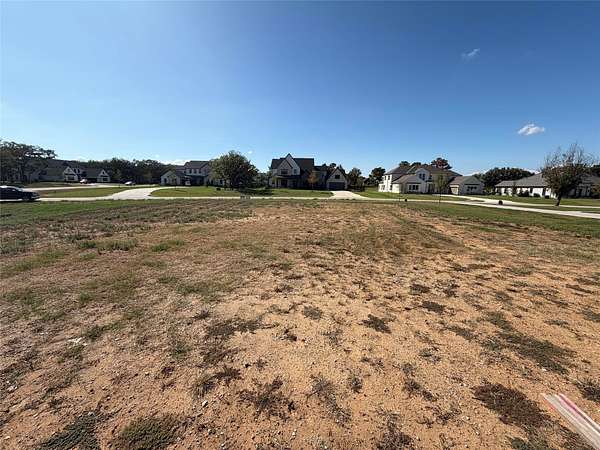 1 Acre of Residential Land for Sale in Oak Point, Texas