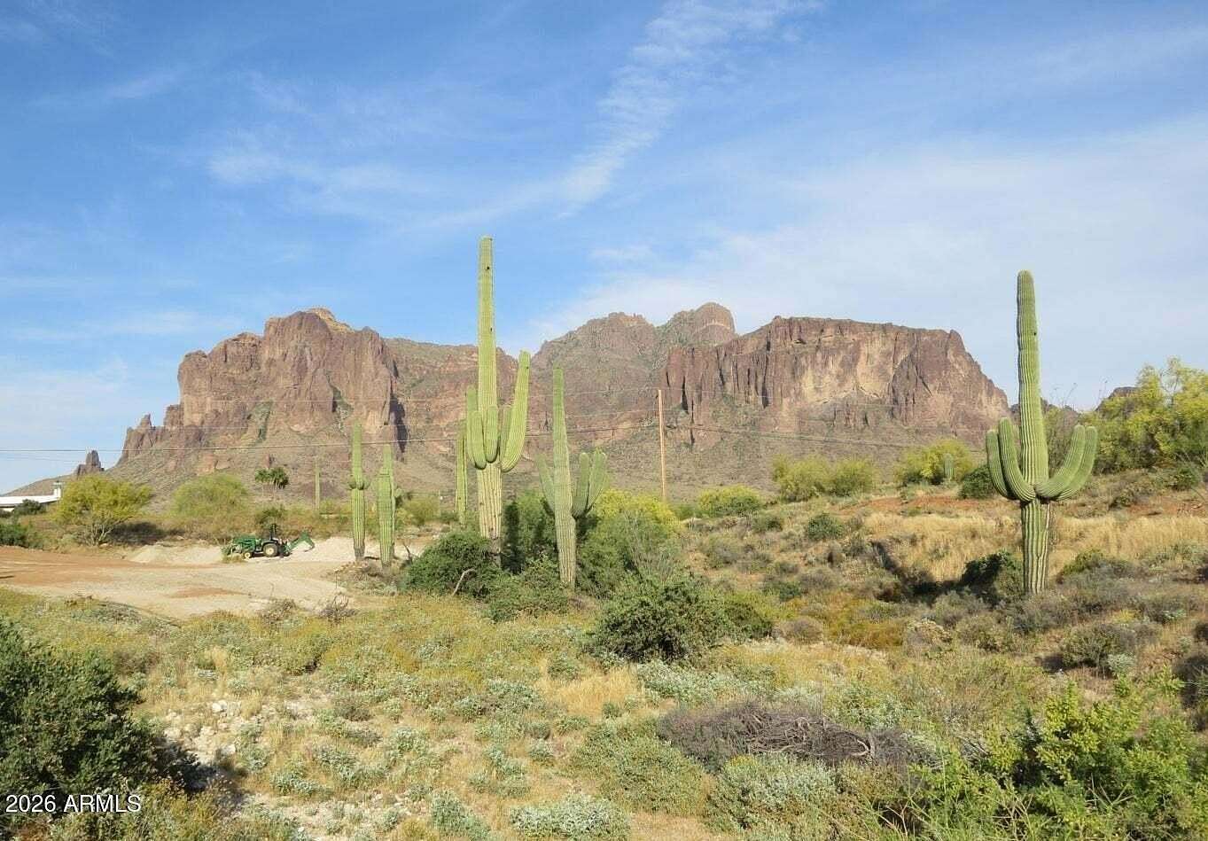 1.25 Acres of Land for Sale in Apache Junction, Arizona