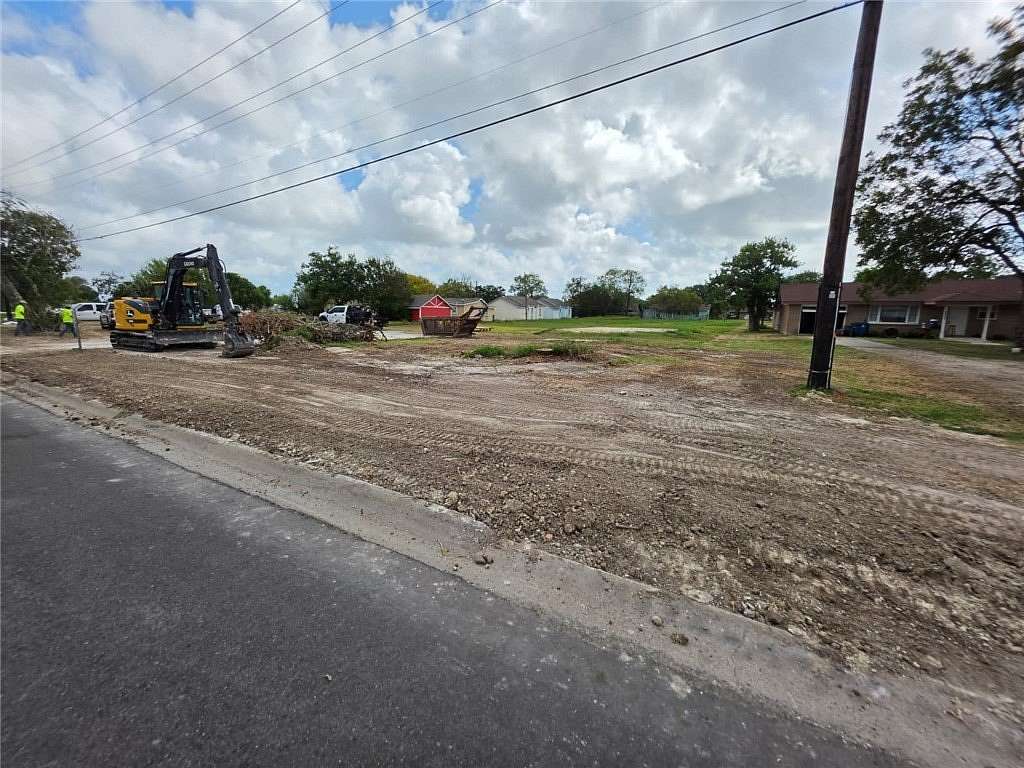 0.77 Acres of Mixed-Use Land for Sale in Ingleside, Texas