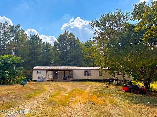 2 Acres of Land with Home for Sale in Camden, Mississippi