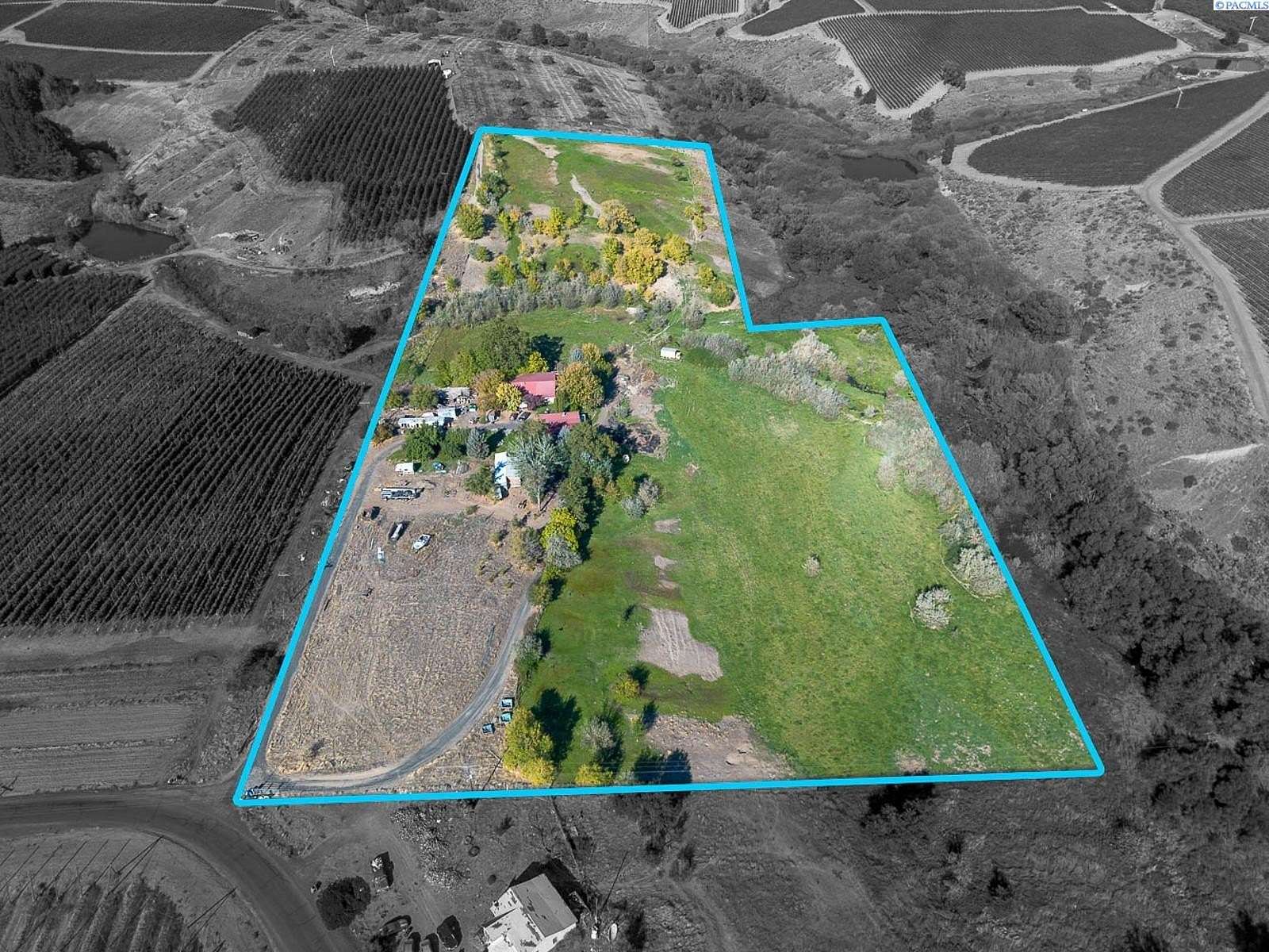 13 Acres of Land with Home for Sale in Prosser, Washington