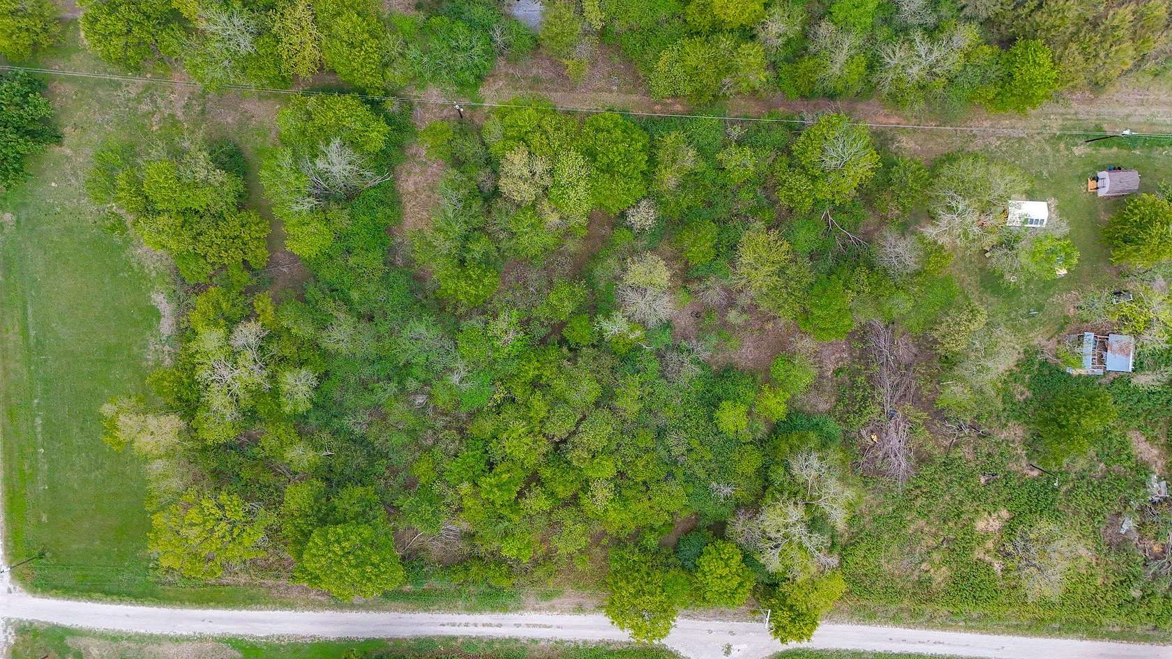 1 Acre of Residential Land for Sale in Streetman, Texas