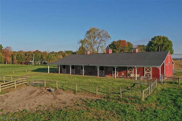 5.89 Acres of Land for Auction in Canton, Ohio