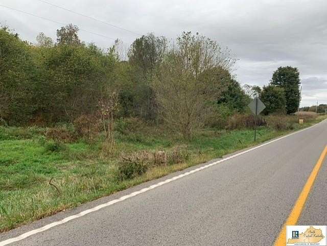 4.6 Acres of Residential Land for Sale in Tompkinsville, Kentucky
