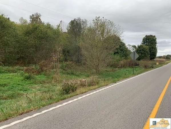 4.6 Acres of Residential Land for Sale in Tompkinsville, Kentucky