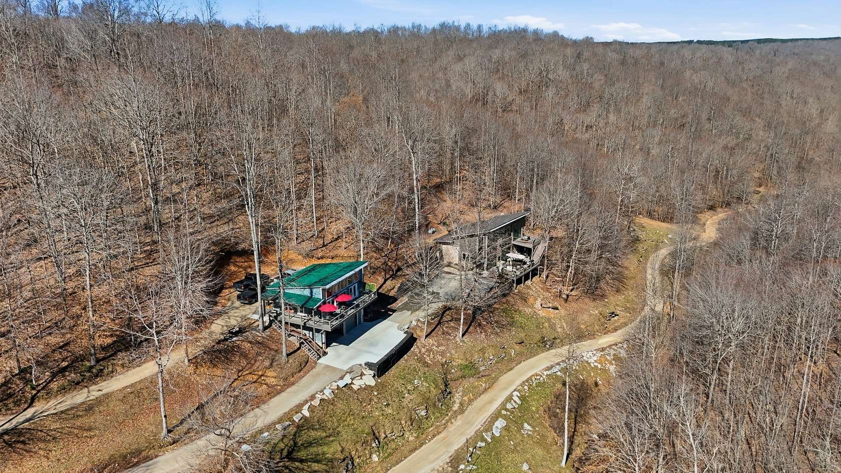 25 Acres of Land with Home for Sale in Linden, Tennessee