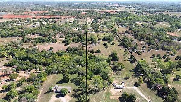 10 Acres of Residential Land for Sale in Purcell, Oklahoma