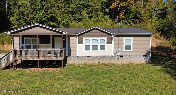 10 Acres of Land with Home for Sale in Luttrell, Tennessee
