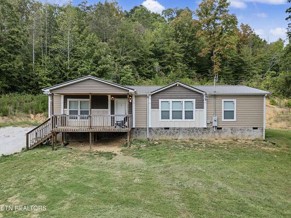 10 Acres of Land with Home for Sale in Luttrell, Tennessee