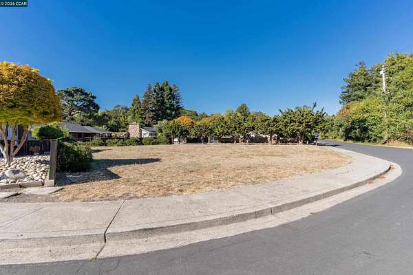 0.19 Acres of Residential Land for Sale in El Sobrante, California