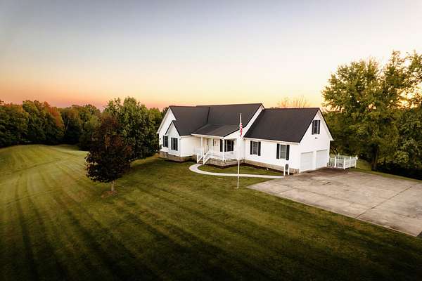 20.1 Acres of Land with Home for Sale in Lawrenceburg, Kentucky