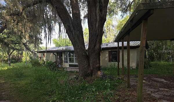 3.43 Acres of Land with Home for Sale in Ocklawaha, Florida