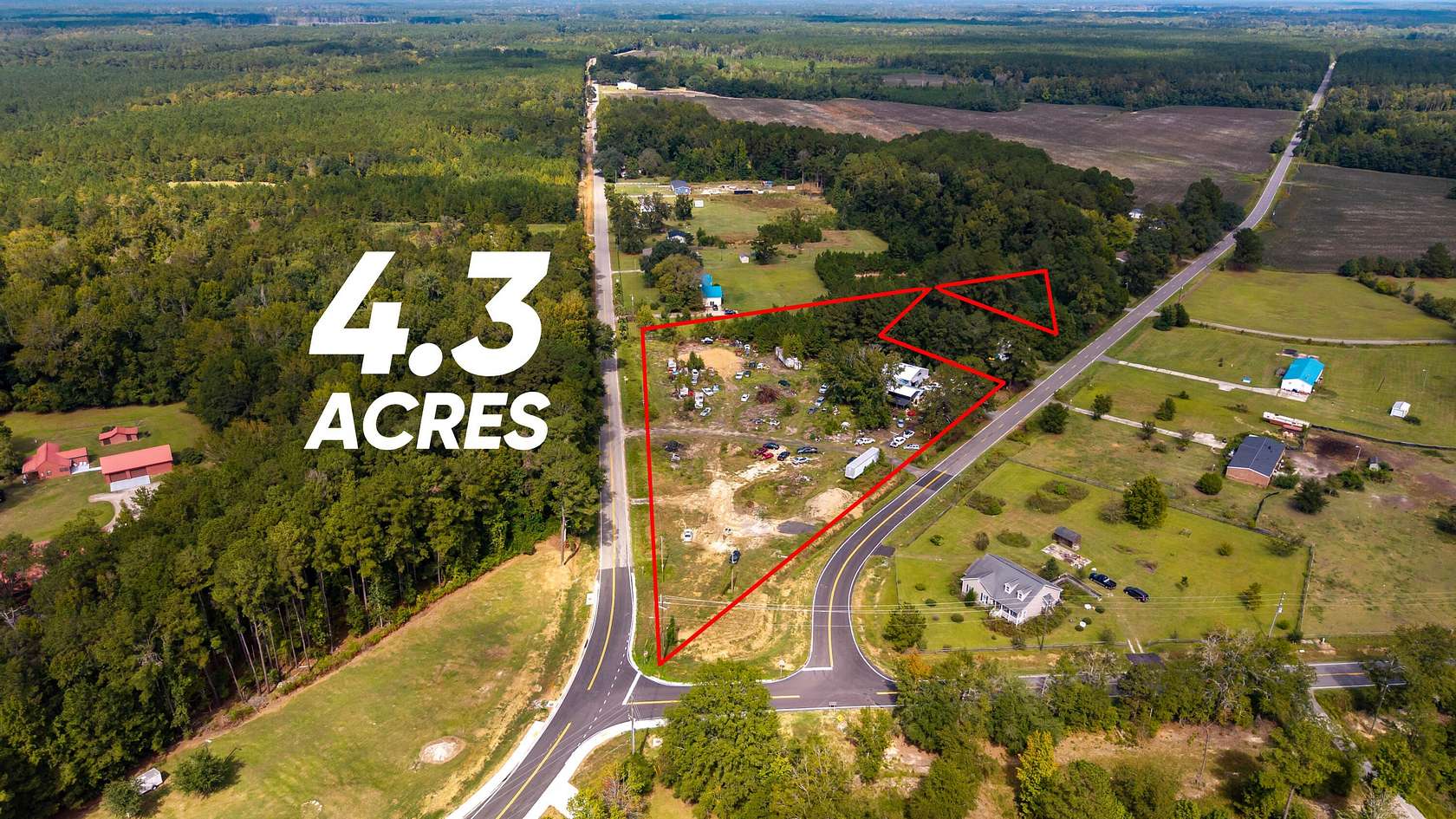 4.3 Acres of Improved Mixed-Use Land for Sale in Greeleyville, South Carolina