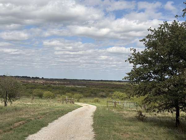 14 Acres of Recreational & Residential Land for Sale in Henrietta, Texas