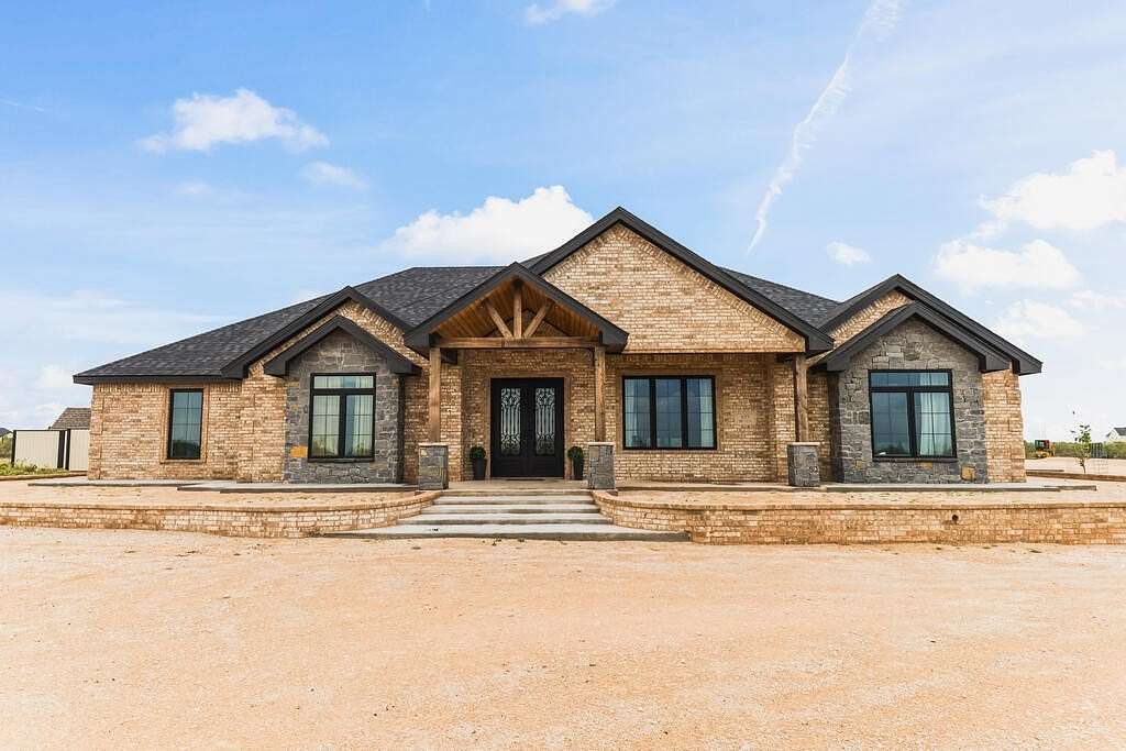 12.8 Acres of Land with Home for Sale in Seminole, Texas