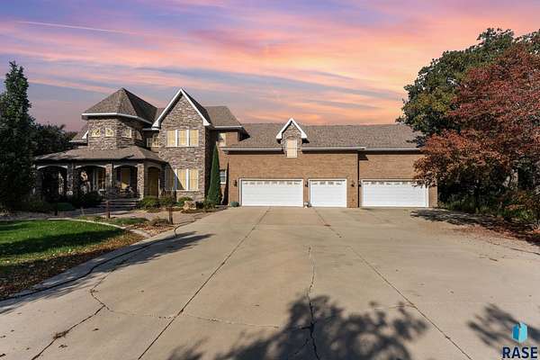 4.29 Acres of Land with Home for Sale in Brandon, South Dakota