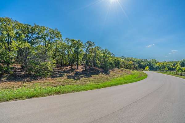 4.79 Acres of Residential Land for Sale in Aubrey, Texas