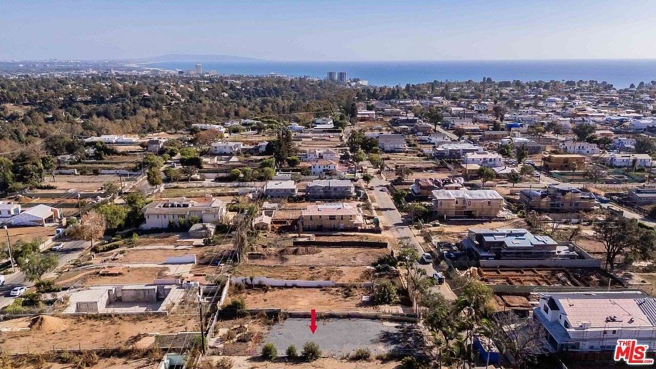 0.15 Acres of Residential Land for Sale in Pacific Palisades, California