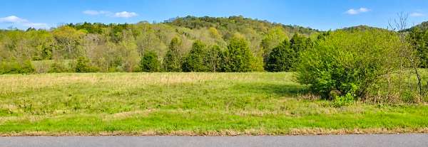 3 Acres of Residential Land for Sale in Hartsville, Tennessee