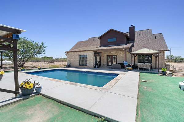11 Acres of Land with Home for Sale in Del Rio, Texas