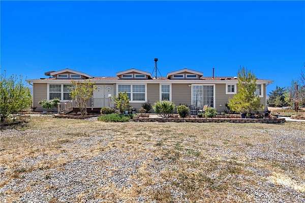 6.24 Acres of Land with Home for Sale in Anza, California