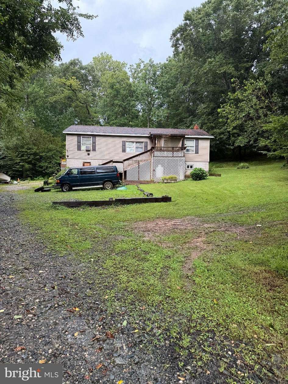 13.4 Acres of Land with Home for Sale in Rising Sun, Maryland