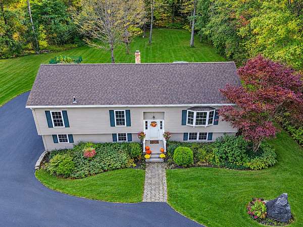 2.22 Acres of Land with Home for Sale in Pittsfield, Massachusetts