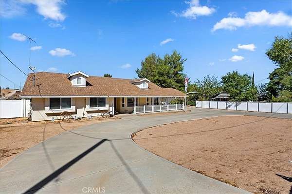 2 Acres of Land with Home for Sale in Hesperia, California