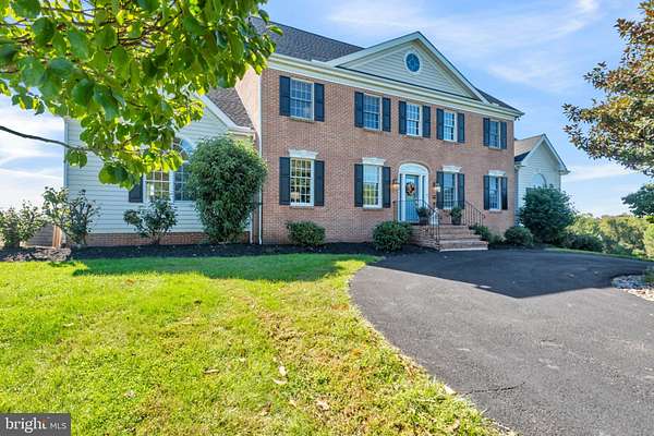 11.1 Acres of Land with Home for Sale in Chesapeake City, Maryland