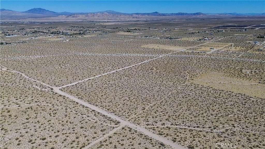 4.69 Acres of Residential Land for Sale in Lucerne Valley, California