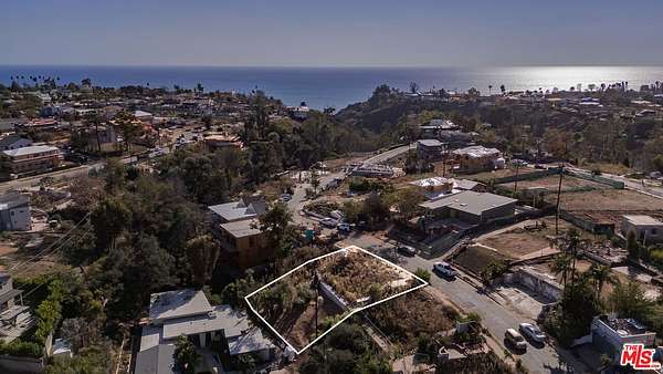 0.09 Acres of Residential Land for Sale in Pacific Palisades, California
