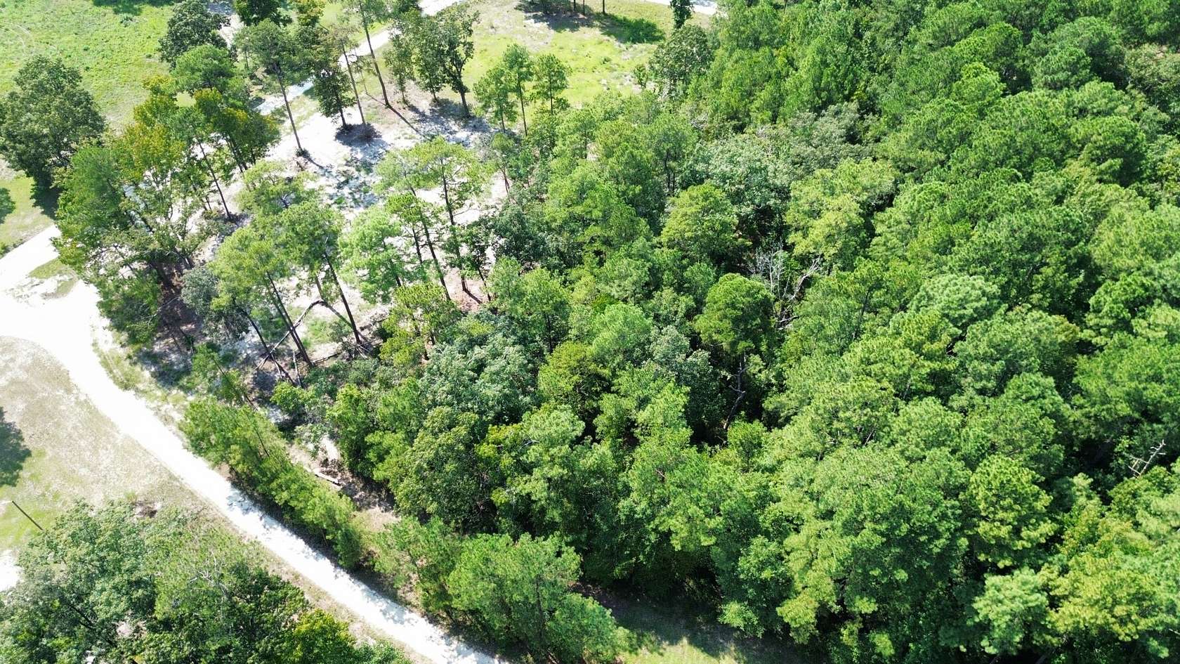 0.47 Acres of Residential Land for Sale in Elizabethtown, North Carolina