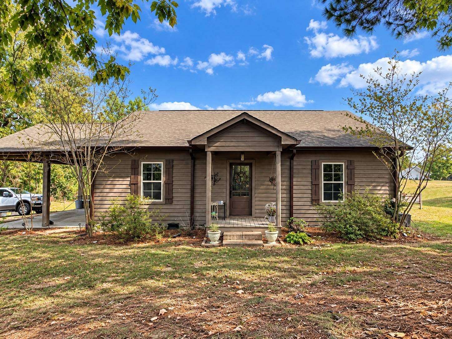 3.27 Acres of Land with Home for Sale in Carrollton, Mississippi