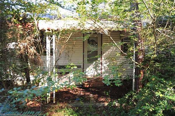 3 Acres of Land with Home for Sale in Chesapeake, Virginia