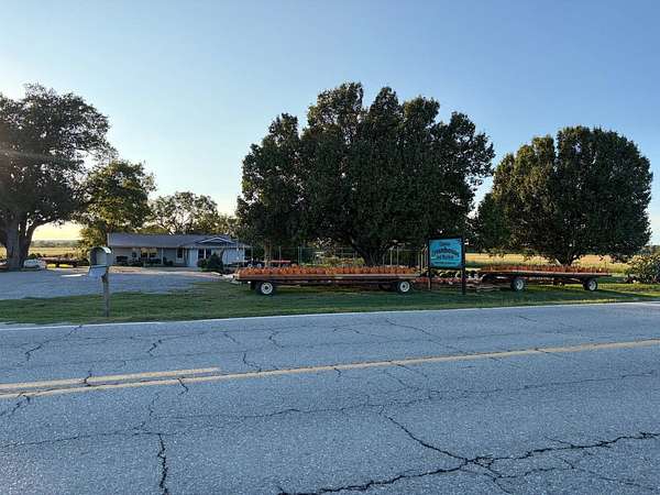 13.4 Acres of Land with Home for Sale in Coalgate, Oklahoma
