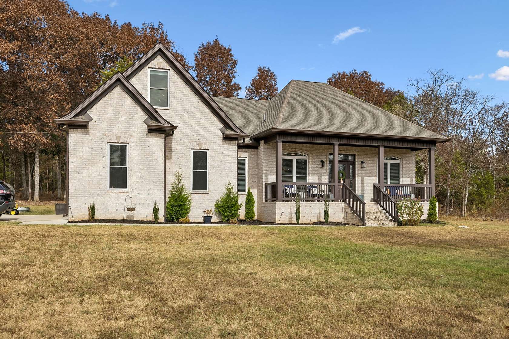 8.72 Acres of Land with Home for Sale in Columbia, Tennessee