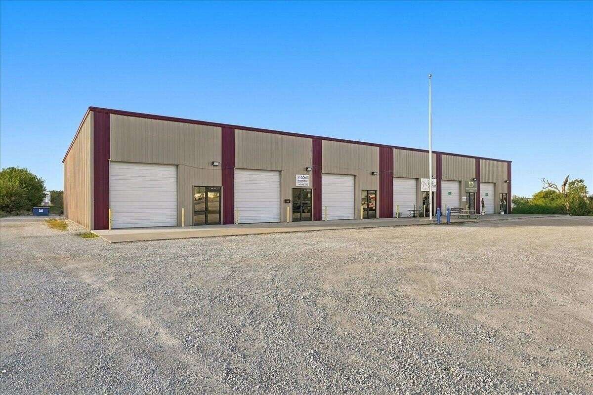 3.38 Acres of Improved Commercial Land for Sale in Plattsmouth, Nebraska